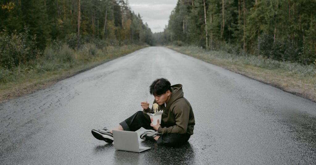 découvrez les routes les plus dangereuses au monde, où le risque et l'adrénaline s'entremêlent. explorez des paysages à couper le souffle tout en apprenant sur les défis que ces trajets extrêmes présentent pour les conducteurs.