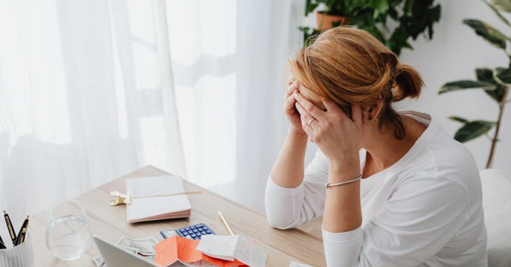 découvrez comment gérer et réduire vos dettes efficacement. nos conseils pratiques vous aideront à retrouver un équilibre financier, à comprendre les différents types de dettes et à mettre en place des stratégies pour vous libérer de l'endettement.