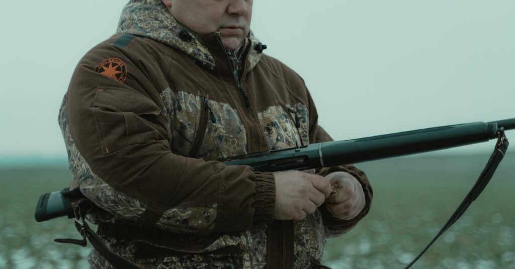 découvrez des conseils essentiels pour assurer votre sécurité lors de la chasse. apprenez les meilleures pratiques, les équipements indispensables et les règles de sécurité pour profiter pleinement de votre expérience tout en protégeant vous-même et les autres.