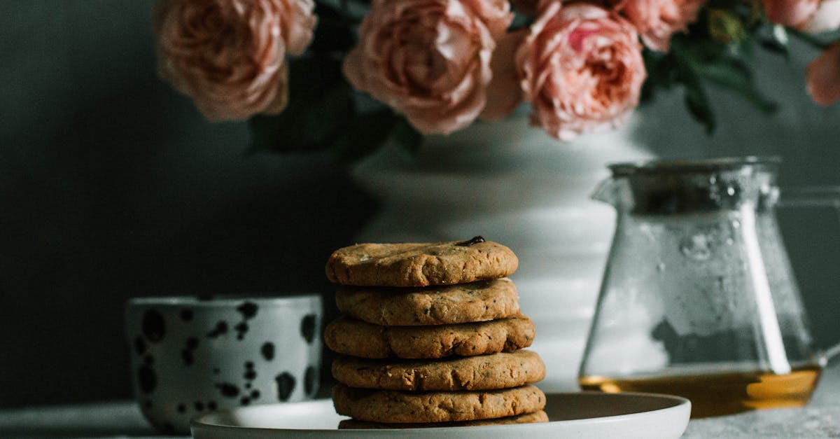 découvrez des recettes délicieuses de cookies maison, allant des classiques aux variations innovantes. apprenez à préparer des biscuits moelleux et croustillants qui raviront les papilles de toute la famille !
