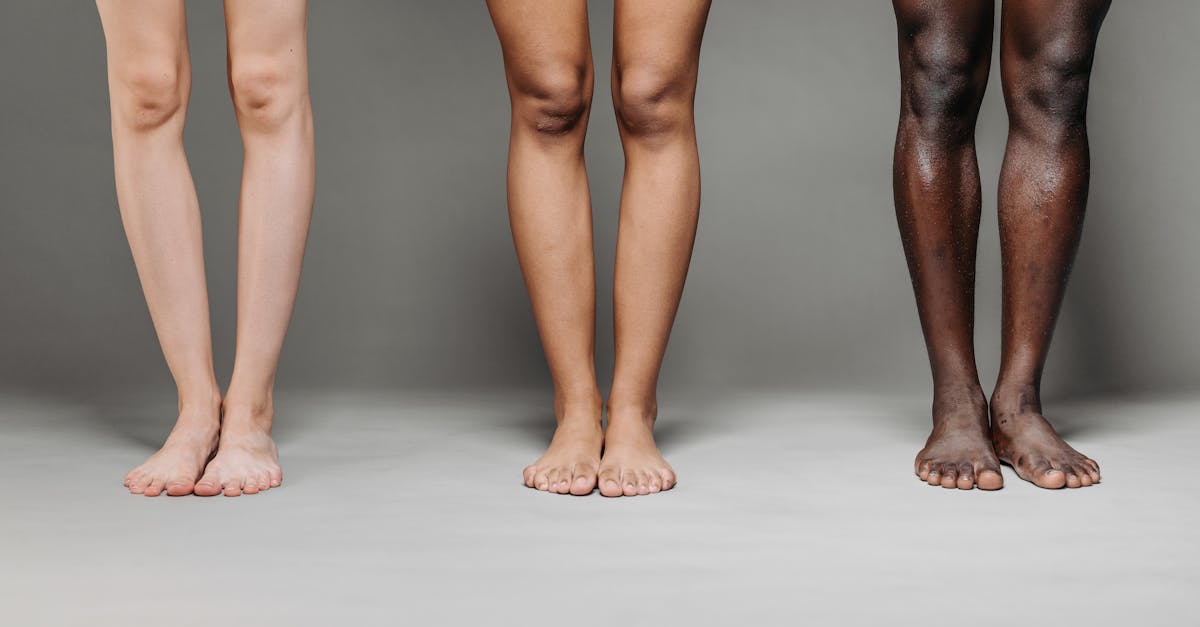 découvrez l'art de la photographie de pieds, une tendance unique qui capture la beauté des formes et des textures. que ce soit pour des portraits créatifs ou des projets de mode, explorez des idées inspirantes et des conseils pour sublimer chaque image.