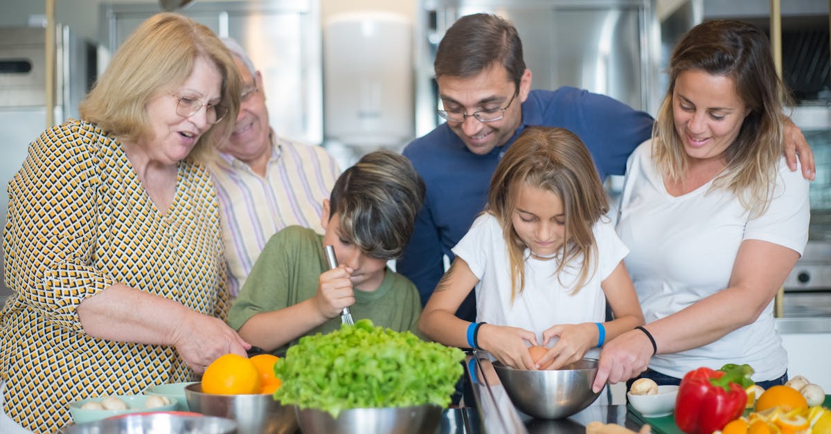 découvrez le temps de cuisson parfait pour réaliser des œufs durs savoureux et bien cuits. suivez nos conseils pratiques pour obtenir la consistance idéale, que ce soit légèrement moelleux ou entièrement cuits. parfait pour vos salades, sandwiches ou apéritifs!