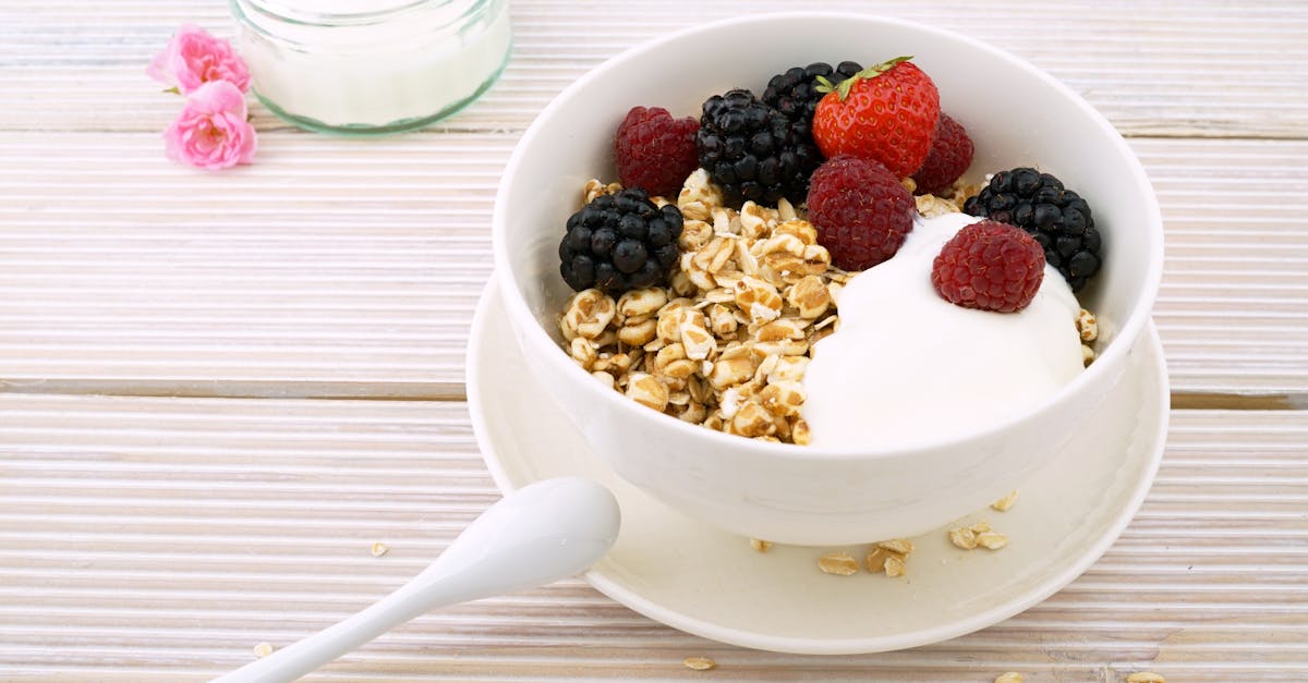 découvrez le goût onctueux et savoureux du soja avec notre délicieux soy yogurt, une alternative végétale et saine pour les amateurs de lactique. parfait pour vos petits-déjeuners, desserts ou en-cas, ce yaourt riche en protéines et sans lactose saura ravir vos papilles tout en prenant soin de votre bien-être.