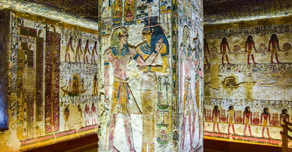 découvrez l'art fascinant de la mummification, une pratique ancestrale égyptienne qui visait à préserver les corps pour l'éternité. plongez dans les rituels, les techniques et les croyances entourant cette tradition mystérieuse qui continue de captiver les historiens et les amateurs d'archéologie.