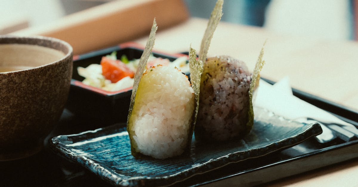 découvrez le régime alimentaire des papillons, un fascinant voyage au cœur de leur nutrition. apprenez quels aliments préfèrent ces magnifiques insectes, comment ils se nourrissent tout au long de leur cycle de vie et l'importance de leur régime pour l'écosystème.