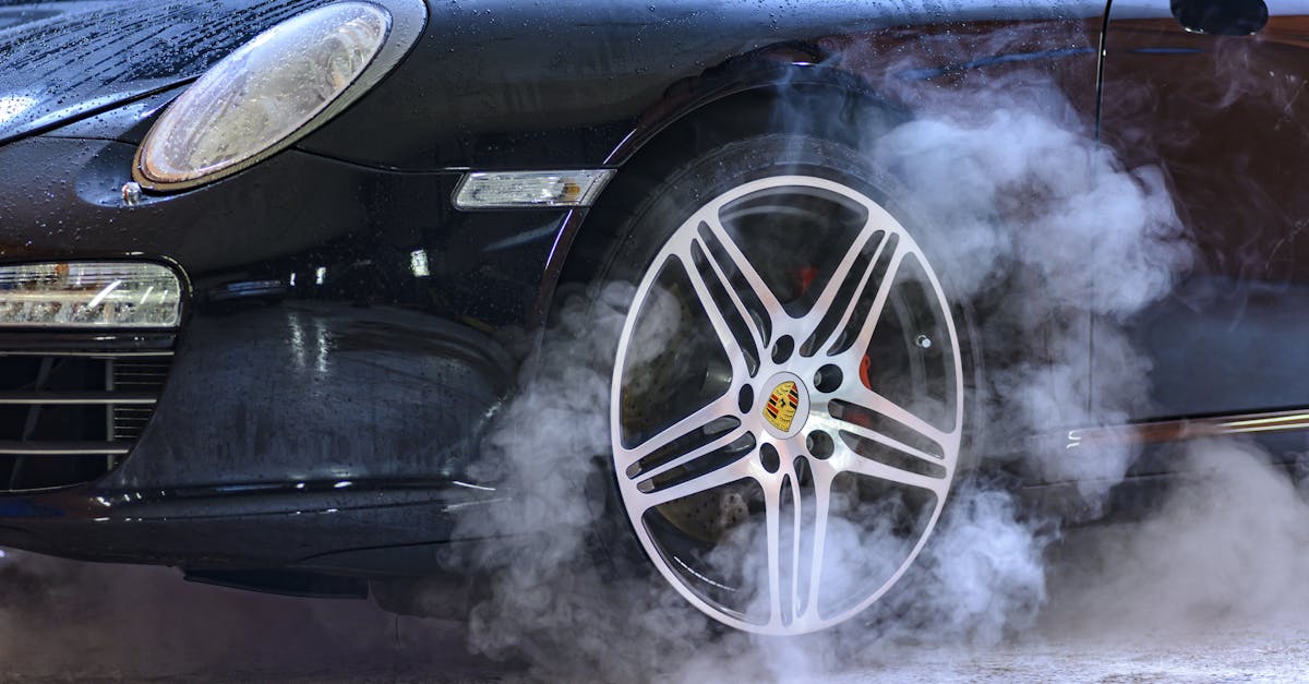 découvrez notre service de lavage de voiture professionnel qui redonne à votre véhicule son éclat d'origine. profitez d'un nettoyage minutieux, d'une décontamination extérieure et d'un traitement intérieur soigné. votre satisfaction est notre priorité, réservez dès maintenant et faites briller votre voiture !