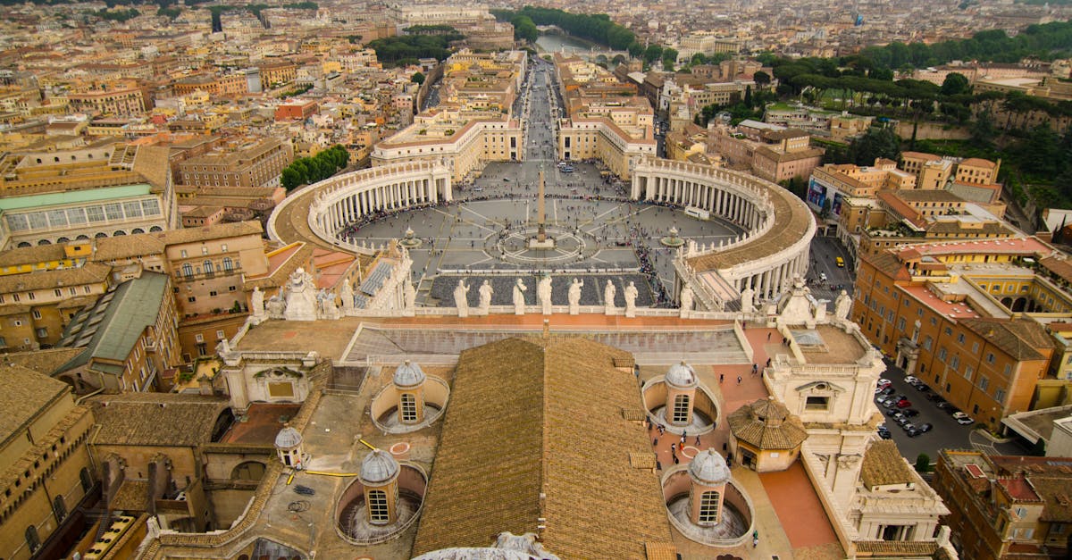 découvrez les capitales historiques qui ont façonné le monde à travers les siècles. plongez dans l'histoire, explorez les monuments emblématiques et apprenez comment ces villes ont joué un rôle clé dans le développement des civilisations.