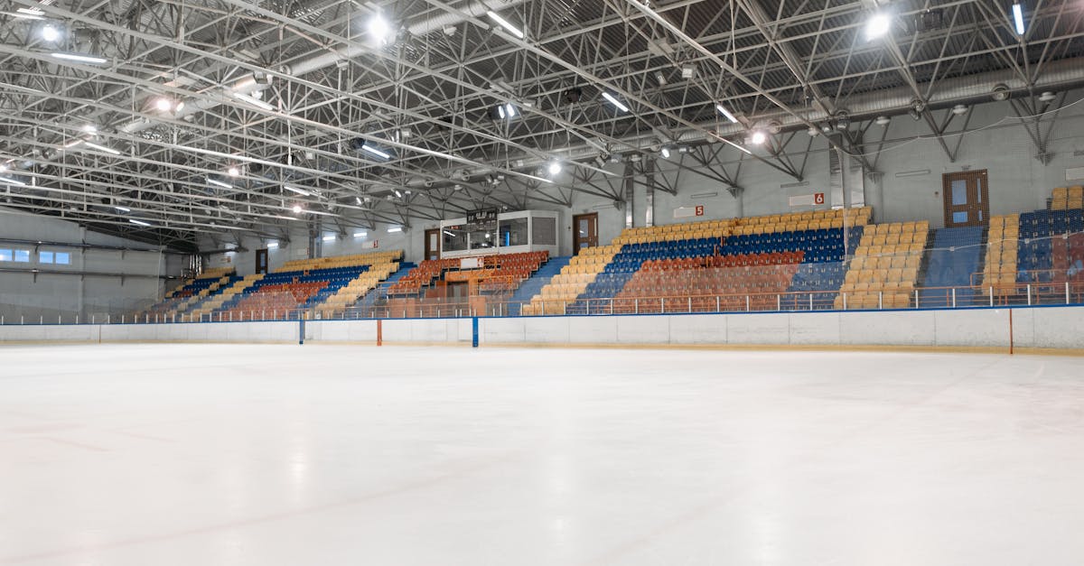 découvrez la durée des matchs de hockey, les différentes périodes de jeu et les pauses qui rythment cette discipline passionnante. informez-vous sur le temps de jeu effectif et les règles qui encadrent chaque rencontre.