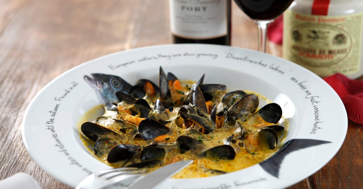 découvrez comment maîtriser l'acidité de la sauce au vin rouge pour rehausser vos plats. cette guide vous offre des astuces et recettes pour équilibrer les saveurs et impressionner vos convives avec des sauces délicieuses et savoureuses.