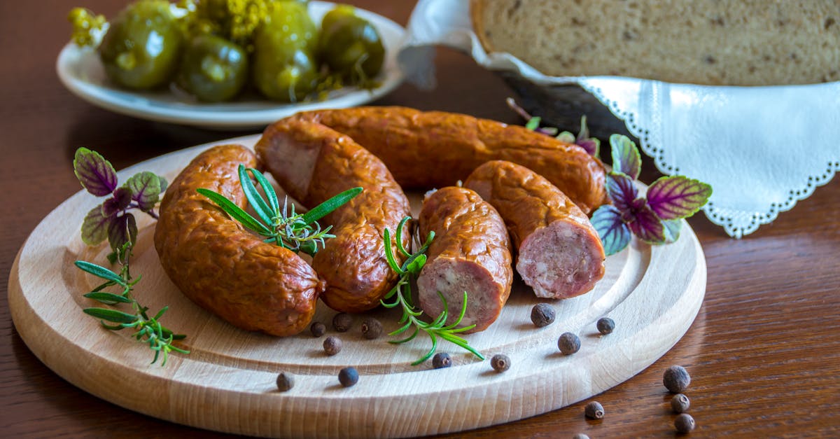 découvrez l'univers savoureux de la saucisse : recettes, secrets de préparation et conseils pour sublimer ce délice charcutier. parfait pour vos barbecues et repas en famille.