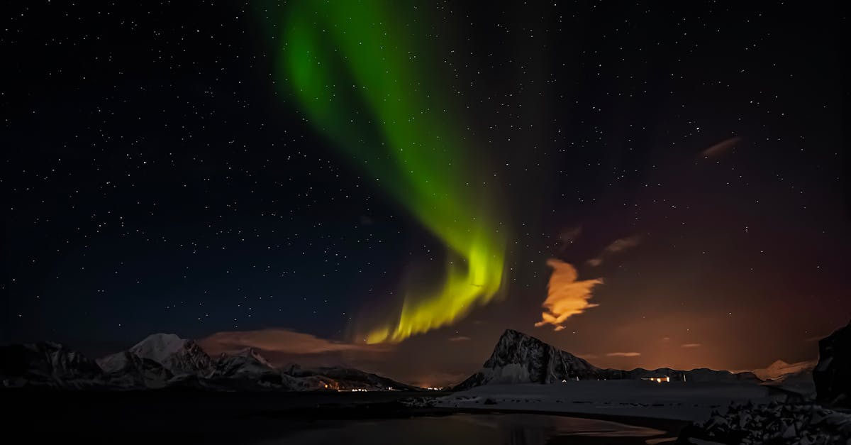 découvrez les phénomènes fascinants des inversions magnétiques solaires, leurs impacts sur notre planète et les recherches en cours pour mieux comprendre ce phénomène naturel. explorez la science derrière la dynamique du champ magnétique du soleil et son influence sur le climat terrestre.