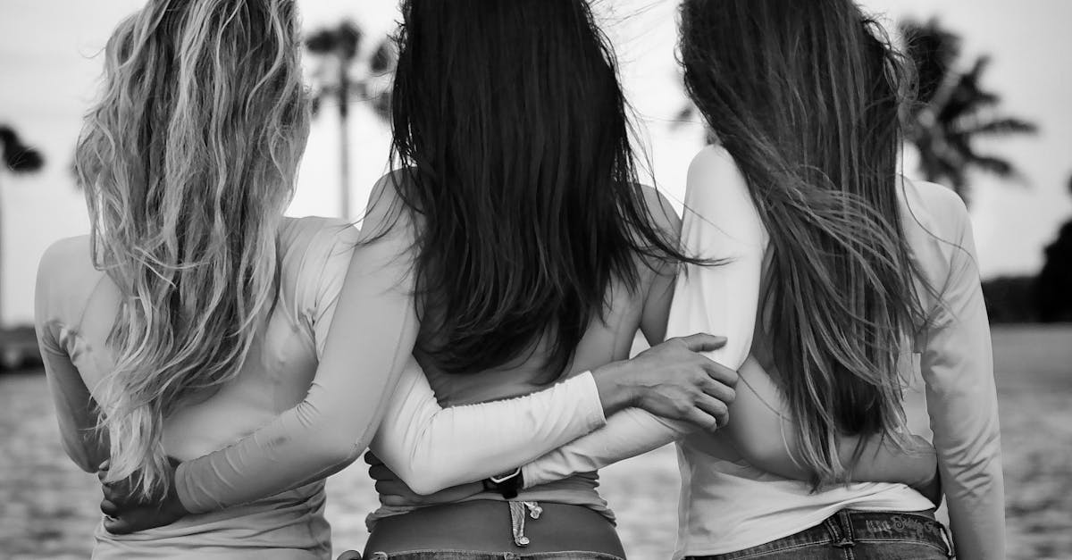 découvrez notre vaste gamme de produits et ressources dédiés aux femmes. de la mode à la santé, en passant par le bien-être et l'autonomisation, nous sommes là pour inspirer et soutenir chaque femme dans son parcours.