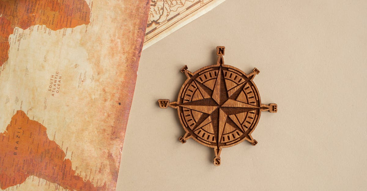découvrez la rose des vents, un symbole classique de navigation qui représente les points cardinaux. apprenez son histoire, son utilisation et son importance dans la cartographie et l'exploration maritime.