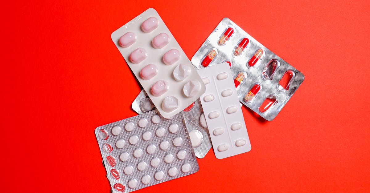 découvrez l'efficacité de la pilule contraceptive : un aperçu des différents types de pilules, de leur fonctionnement, ainsi que des facteurs influençant leur fiabilité pour une protection optimale contre les grossesses non désirées.