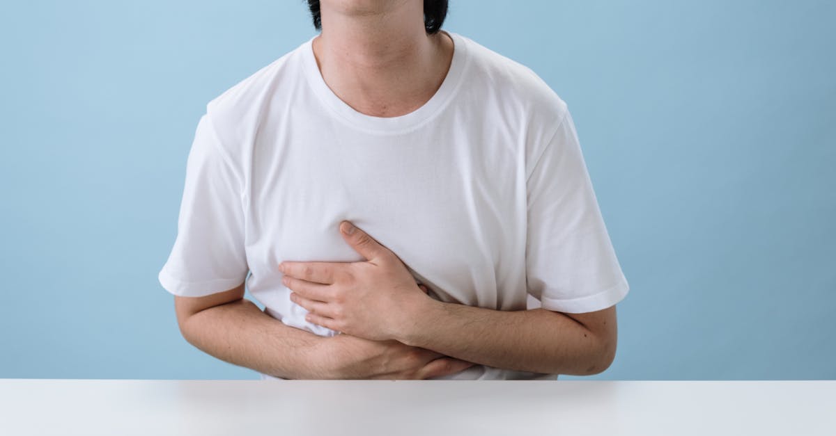 découvrez les causes courantes et les solutions efficaces pour soulager les douleurs d'estomac. apprenez à identifier les symptômes et à adopter des habitudes saines pour un ventre apaisé.
