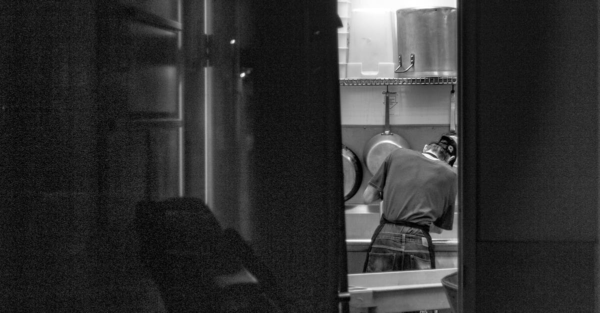 découvrez notre sélection de lave-vaisselle performants et éco-efficaces. simplifiez votre quotidien avec des appareils au design moderne qui garantissent un nettoyage impeccable et un gain de temps considérable dans votre cuisine.