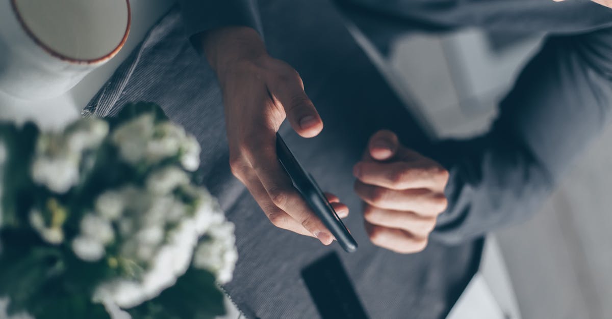découvrez comment identifier et éviter les arnaques en ligne. apprenez les astuces essentielles pour protéger vos données personnelles et votre argent face aux escroqueries courantes. informations utiles et conseils pratiques pour naviguer en toute sécurité sur internet.