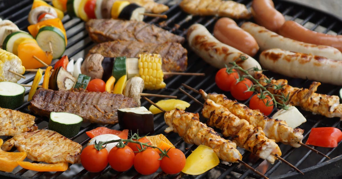 découvrez l'art du barbecue avec nos conseils, recettes et astuces pour préparer des grillades savoureuses. profitez de l'été en organisant des repas conviviaux autour d'un bon feu de bois ou au charbon, et impressionnez vos invités avec des plats délicieux et parfaitement cuits.