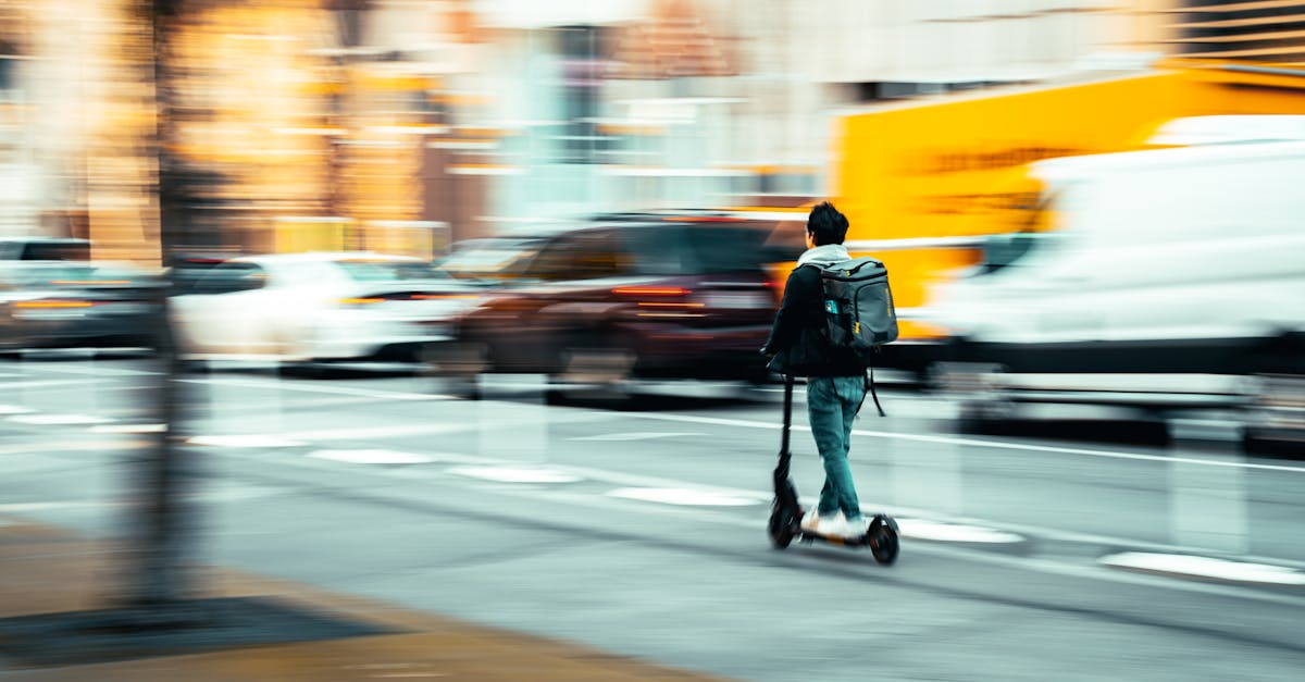 découvrez notre comparaison complète des voitures électriques : performances, autonomie, prix et caractéristiques pour vous aider à choisir le modèle qui correspond à vos besoins et à votre style de vie.