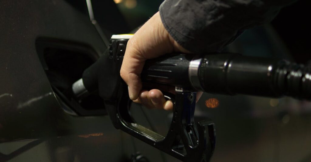 découvrez tout ce que vous devez savoir sur le carburant : types, utilisations, impact environnemental et conseils pour optimiser votre consommation. informez-vous sur les dernières tendances en matière de carburant et apprenez à réduire votre empreinte carbone.