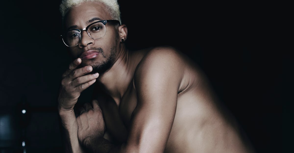 découvrez notre sélection de lunettes tendance alliant confort et style. que ce soit pour des lunettes de vue ou de soleil, trouvez le modèle parfait qui sublimera votre look et protégera vos yeux. profitez d'une qualité optimale et d'un design unique pour chaque occasion.