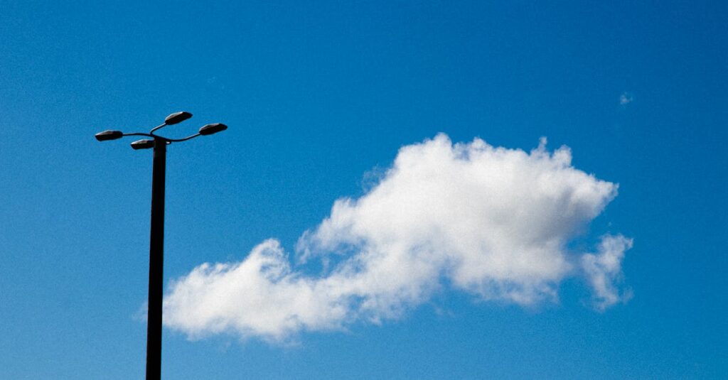 découvrez comment les purificateurs d'air améliorent la qualité de l'air intérieur, éliminent les allergènes, les polluants et assurent un environnement sain pour toute la famille. conseils d'achat et comparatifs inclus.