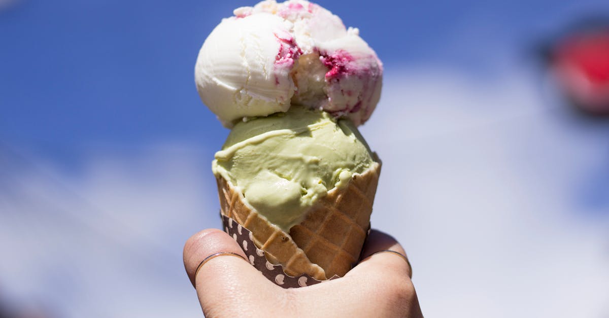découvrez tout sur la crème glacée : saveurs, recettes et astuces pour savourer ce dessert frais et gourmand, parfait en toute saison.