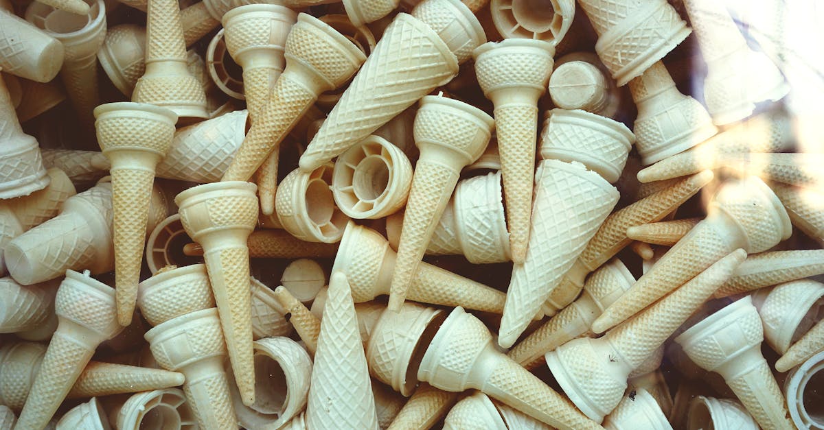découvrez tout sur la crème glacée : saveurs variées, recettes savoureuses, conseils de dégustation et astuces pour préparer la meilleure glace maison !