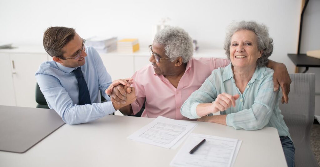 découvrez tout ce qu'il faut savoir sur les contrats d'assurance-vie, leur fonctionnement, les différents types disponibles et les avantages qu'ils offrent pour garantir la sécurité financière de vos proches en cas d'imprévu.