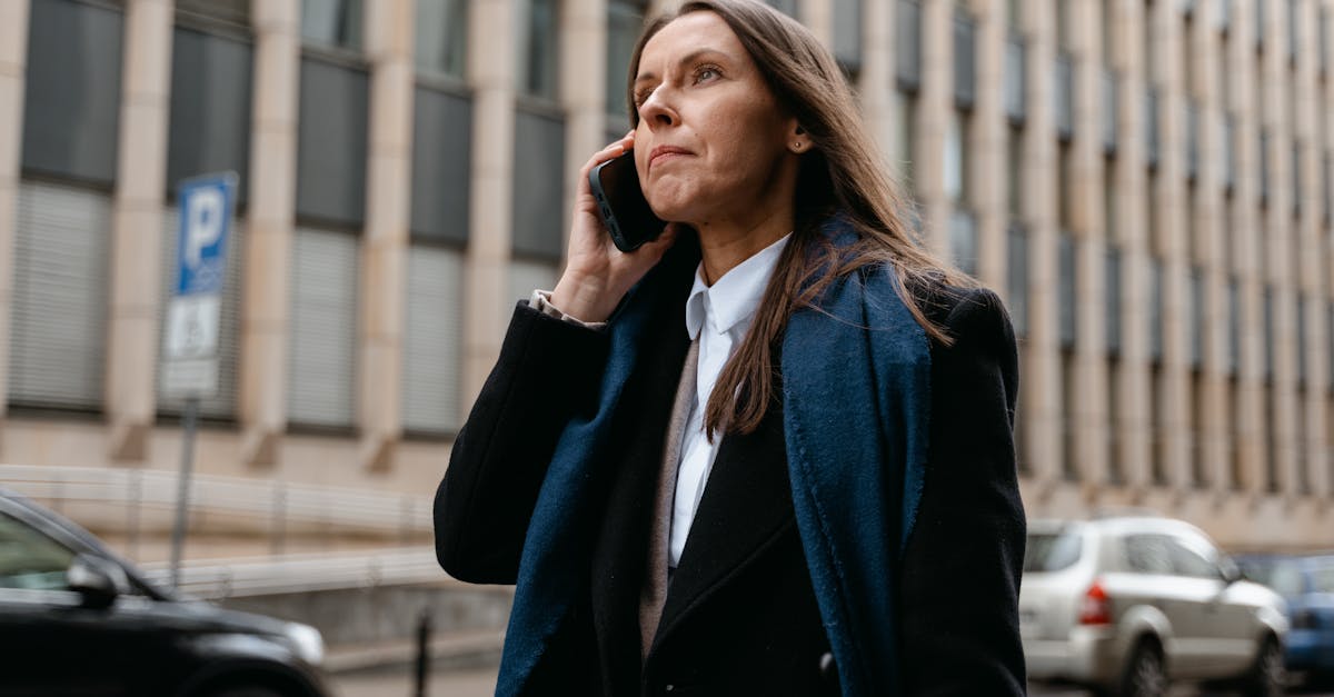 découvrez nos forfaits mobiles adaptés à tous les besoins : appels, sms et internet à petit prix. comparez nos offres et choisissez le forfait mobile qui vous convient le mieux !