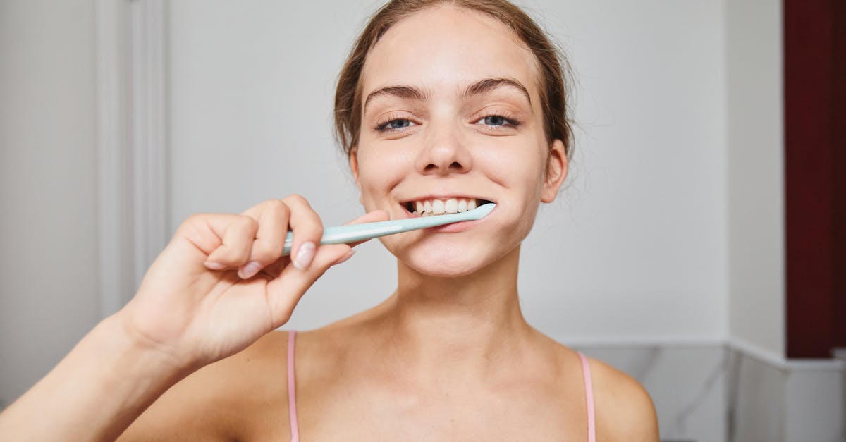 découvrez notre sélection de dentifrices innovants qui garantissent une hygiène buccale optimale, un sourire éclatant et une protection durable contre les caries. profitez de formules adaptées à tous les besoins, des enfants aux adultes.