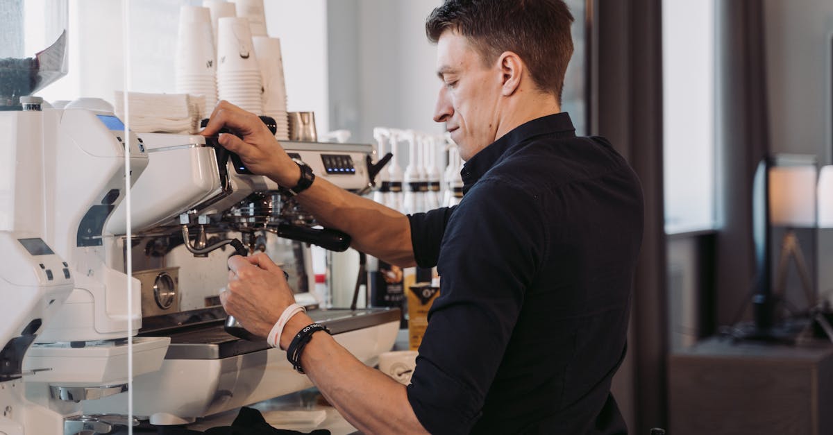 découvrez la machine à espresso lidl : performance, simplicité d’utilisation et excellent rapport qualité-prix pour savourer un café authentique à la maison.