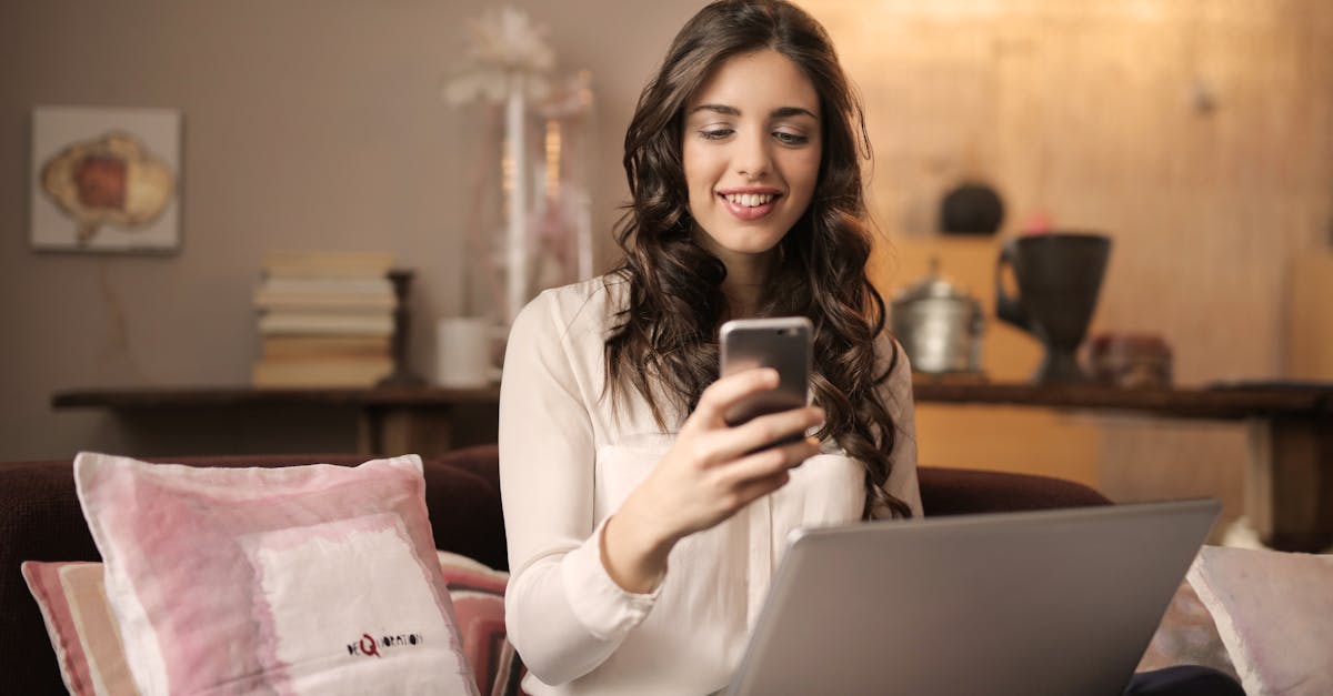comparez facilement différents modèles d'oreillers pour trouver celui qui vous convient le mieux. notre guide de comparaison présente les avantages, matériaux et prix des principaux oreillers disponibles sur le marché.