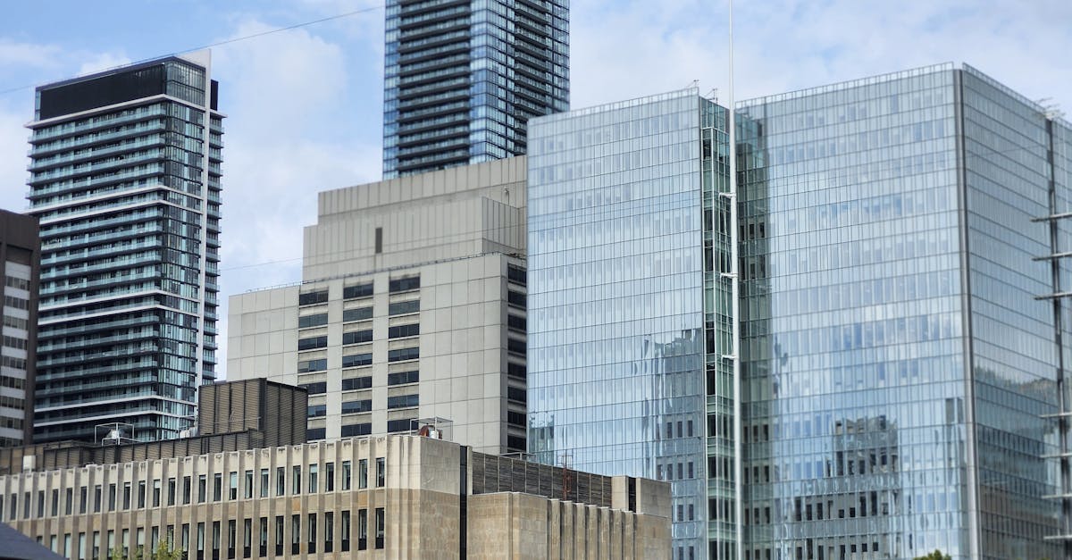 découvrez comment bénéficier d'une exonération de la taxe foncière, les conditions d'éligibilité et les démarches à suivre pour alléger vos impôts sur votre propriété.