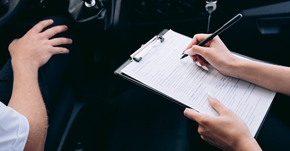 comparez les meilleures offres d'assurance auto en ligne grâce à notre comparateur. trouvez rapidement la formule la plus adaptée à vos besoins et économisez sur votre assurance voiture dès aujourd'hui.
