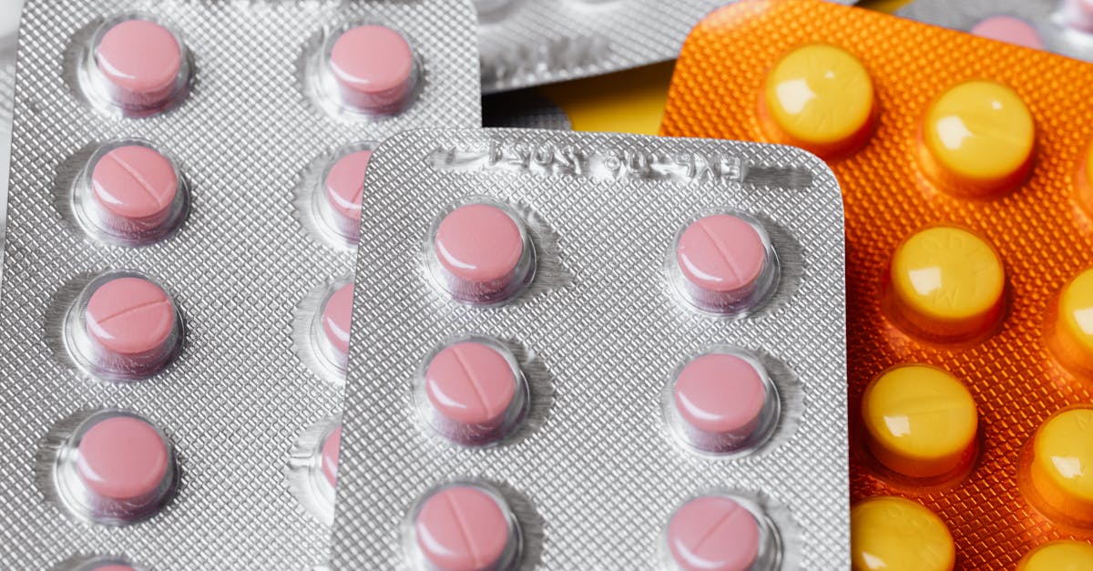 découvrez tout sur les antibiotiques : définitions, utilisations, précautions et conseils pour un usage responsable afin de lutter efficacement contre les infections bactériennes.