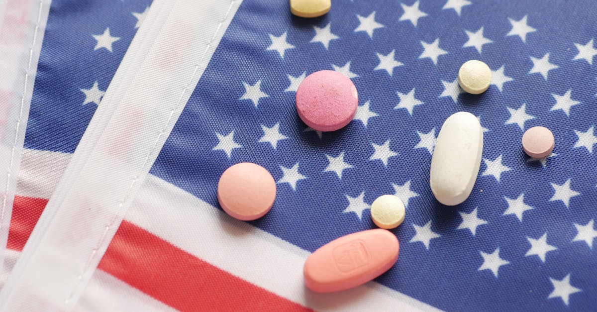 aspirine : médicament utilisé pour soulager la douleur, réduire la fièvre et prévenir les caillots sanguins. découvrez ses indications, posologies et précautions.