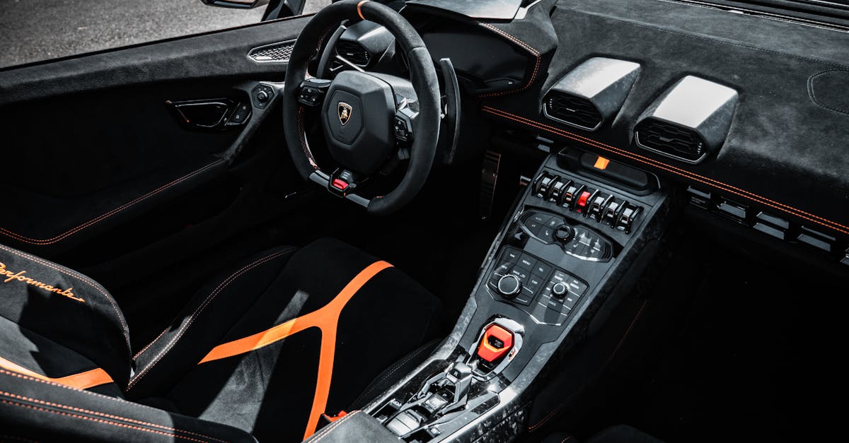 découvrez les meilleures marques de sièges auto pour assurer confort et sécurité à votre enfant lors de tous vos trajets.