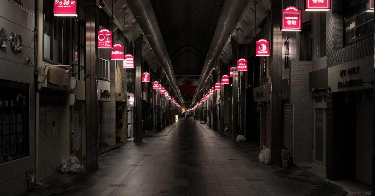 découvrez les merveilles des déserts, de leurs paysages arides fascinants à leur faune et flore uniques, pour une aventure inoubliable au cœur du sable.