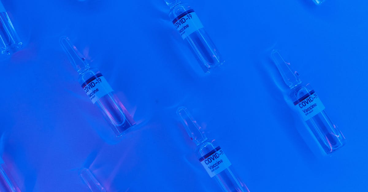 protégez-vous contre la grippe avec notre vaccin antigrippal efficace. disponible chaque saison pour renforcer votre immunité et éviter les complications.