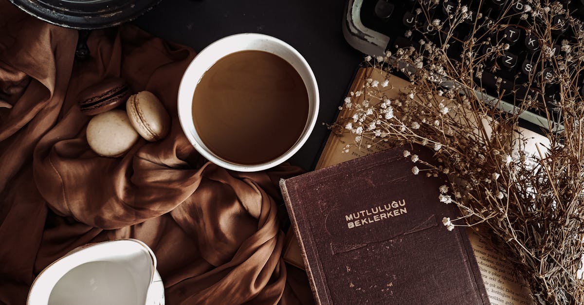 découvrez comment le lait peut soulager ou aggraver les brûlures d'estomac, ses effets sur la digestion et des conseils pour mieux gérer le reflux acide.