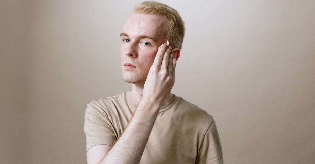 découvrez les substances toxiques couramment présentes dans les nettoyants pour le visage et leurs effets potentiels sur la peau et la santé.