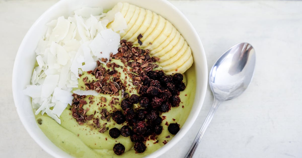 découvrez comment les vitamines essentielles peuvent booster votre énergie et améliorer votre bien-être au quotidien.