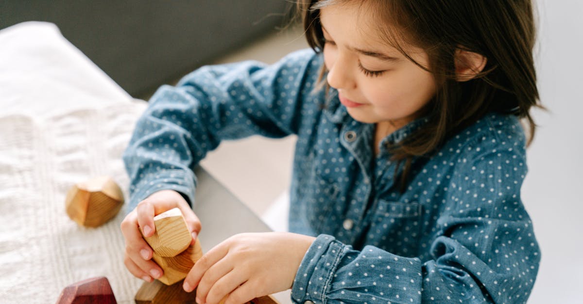 découvrez comment le développement du cerveau influence la cognition, les émotions et le comportement à travers les différentes étapes de la vie.