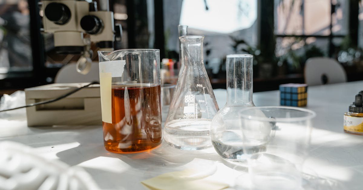 découvrez genius, la plateforme incontournable pour analyser, comprendre et partager les paroles de vos chansons préférées ainsi que des annotations culturelles et historiques détaillées.