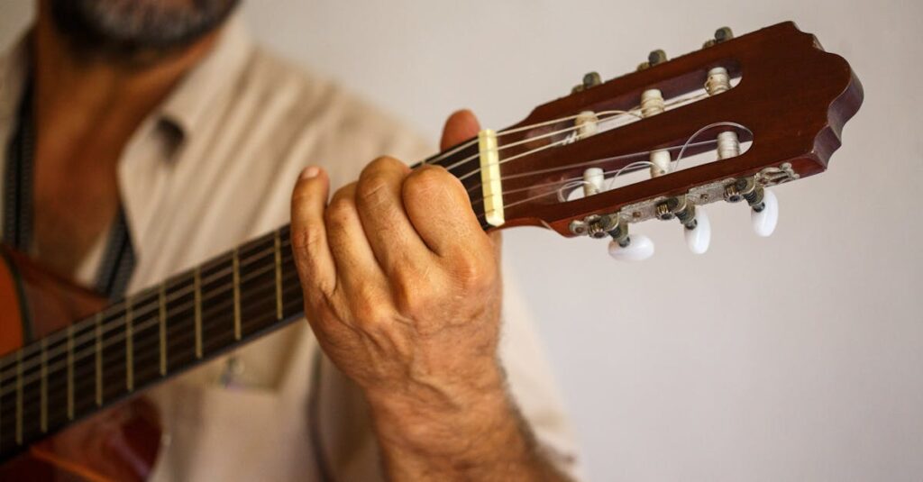 découvrez la créativité des gauchers : explorez comment la pensée et l'expression artistique diffèrent chez les personnes gauchères.
