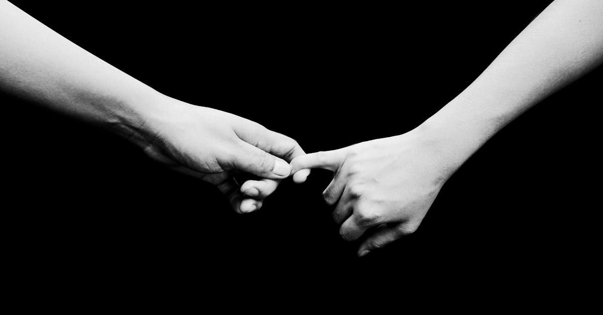 découvrez comment la créativité des gauchers se manifeste différemment et explorez les avantages uniques de la pensée non conventionnelle des personnes gauchères.